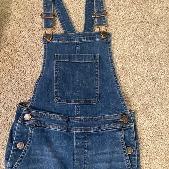 Girl's Crewcuts Overalls - Picture 3 of 8